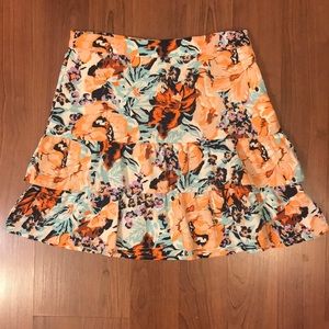 Floral pattern ruffle skirt